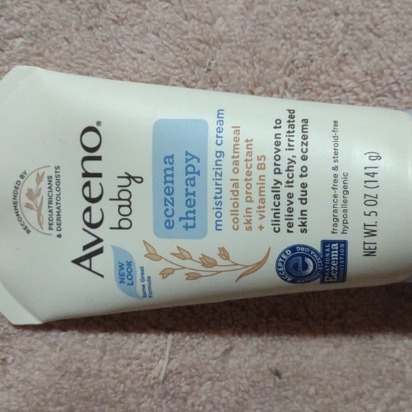 AVEENO BABY WASH & CREAM for Day & Night 🌃 - Picture 5 of 6
